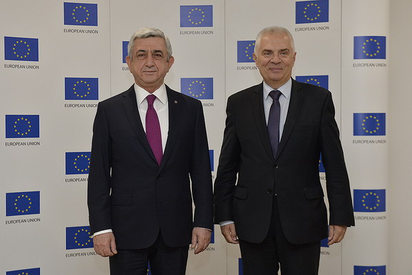 В связи с Днем Европы Серж Саргсян посетил Делегацию ЕС в Армении