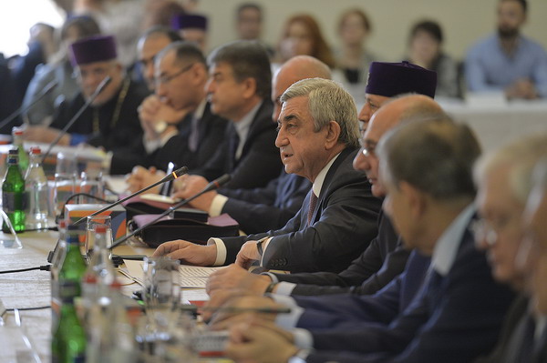 Всеармянский Фонд «Айастан» продолжает осуществлять свою исключительную миссию: Серж Саргсян