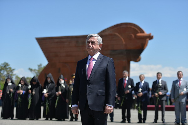 Сегодняшняя Армения также родилась в горниле огня войны: Серж Саргсян – в Сардарапате