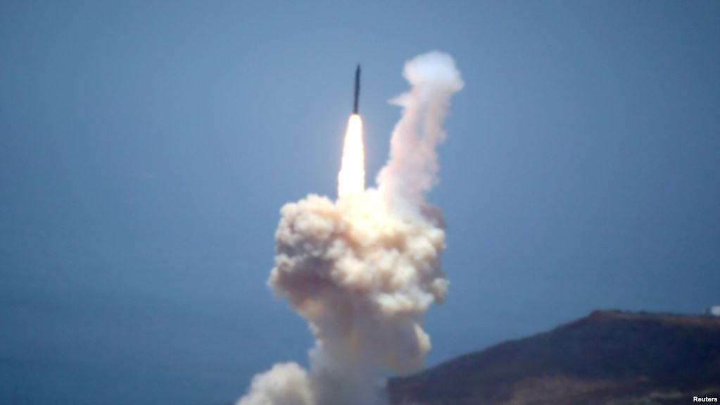 Пентагон объявил об «огромном успехе» испытания по перехвату межконтинентальных баллистических ракет