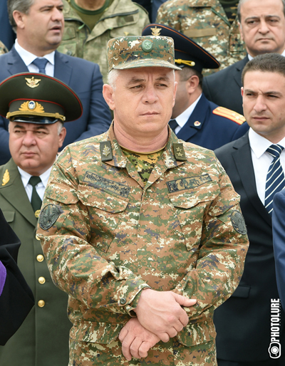 В Армии Обороны Арцаха возможны отставки: Левон Мнацаканян