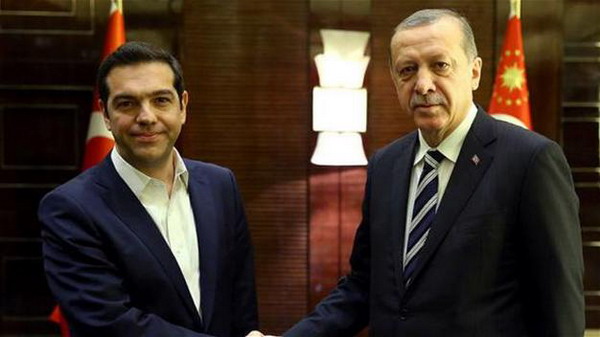 Эрдоган попросил премьера Греции Ципраса экстрадировать турецких военных-беглецов