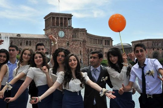 «Последний звонок» пустеющей Армении: «Жаманак»