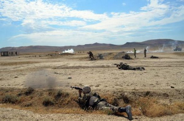 В Азербайджане прошли оценочные военные учения НАТО в составе мотострелкового батальона