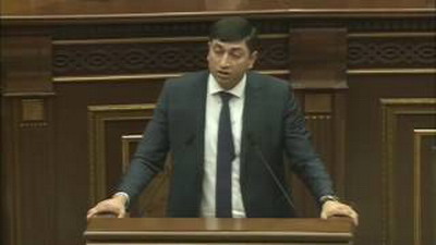 Депутат от АРФД назвал «доносчиками» борцов с коррумпированными чиновниками, возмутив Мане Тандилян: видео