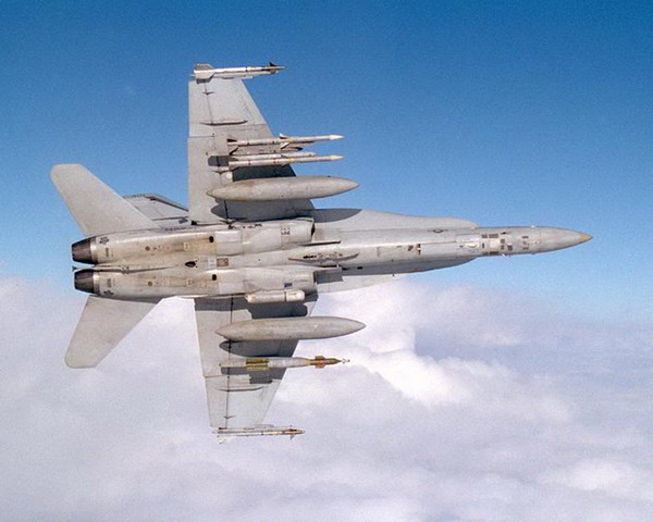 Истребитель США сбил сирийский самолет Су-22, бомбивший наземные войска коалиции