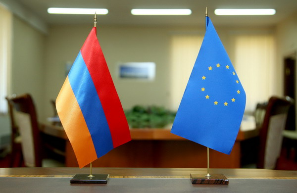 ЕС призывает Армению к увеличению участия женщин и представителей нацменьшинств в политических процессах