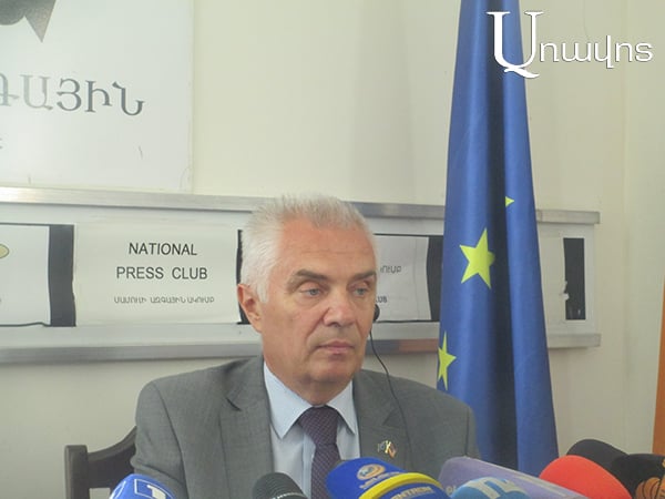 «Армяне, готовьтесь, не теряйте надежды и будьте терпеливыми»: посол ЕС о либерализации визового режима