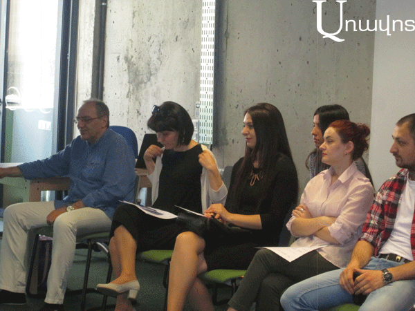 Студенты в Ереване обсуждают армяно-грузинские отношения