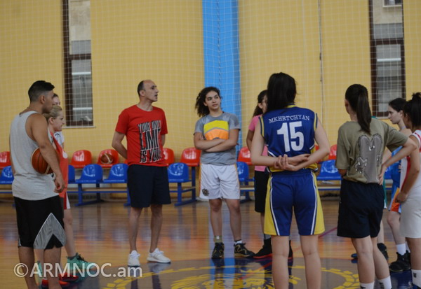 Наша задача-минимум – попасть в тройку: тренер женской сборной Армении по баскетболу