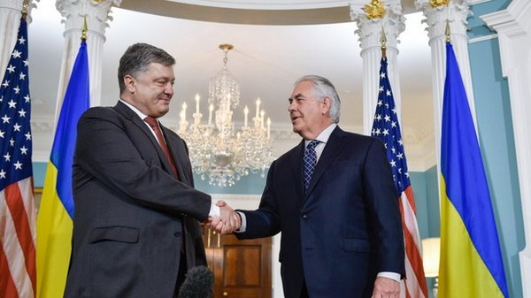 Санкции будут продолжены, Россия должна устранить причины, по которым они введены: госсекретарь США