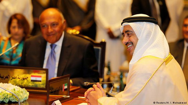 Саудовская Аравия, Бахрейн, ОАЭ и Египет готовы к диалогу с Катаром
