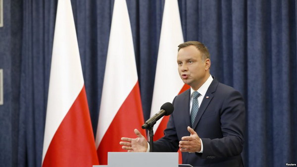 Президент Польши Анджей Дуда наложит вето на спорный закон о судебной реформе