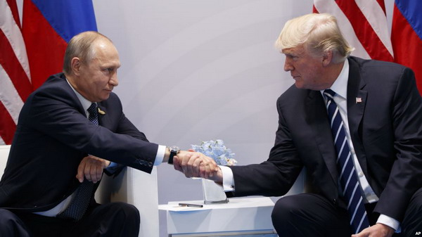 Главное о встрече Трамп-Путин, продлившейся более 2 часов вместо запланированных 30 минут