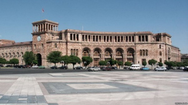 Правительство Армении одобрило законопроект о ратификации соглашения об «объединенной группировке войск» с Россией