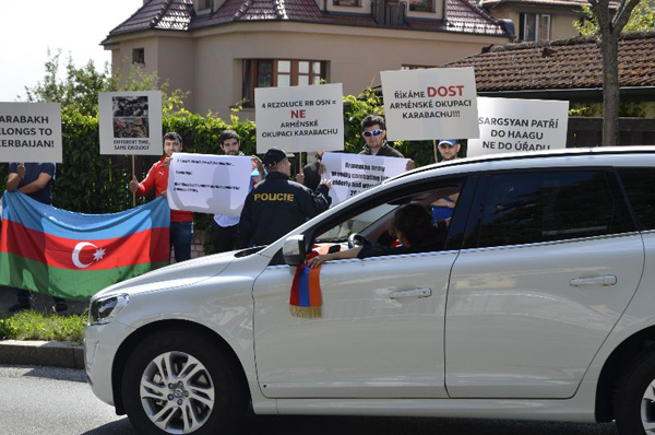 Азербайджанская «акция» в Праге потерпела фиаско