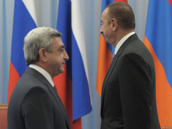 Главную роль в организации переговоров лидером Армении и Азербайджана берет на себя Москва: «Известия»