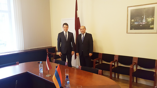 Посол Армении представил депутатам Сейма Латвии неприемлемое и деструктивное поведение Азербайджана