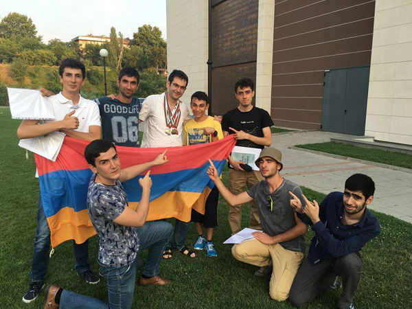 На международной студенческой математической олимпиаде IMC в Болгарии армянские команды завоевали 8 медалей