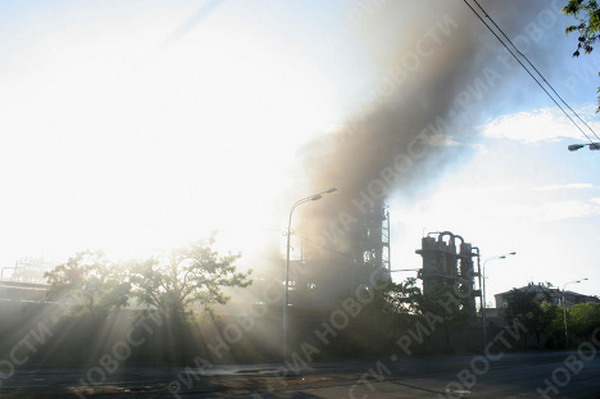 МЧС Армении: на территории завода «Наирит» в Ереване вспыхнул пожар