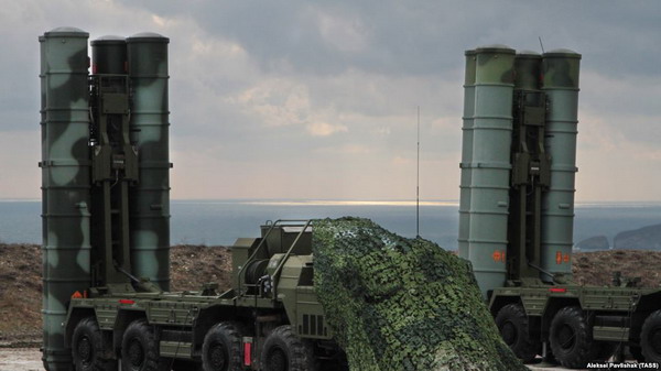 Азербайджан — в числе потенциальных покупателей новейшего российского вооружения: «Известия»