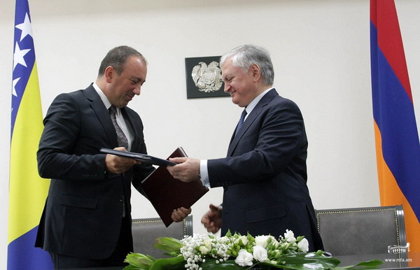 Армению посетил глава МИД Боснии и Герцеговины: встреча с Эдвардом Налбандяном