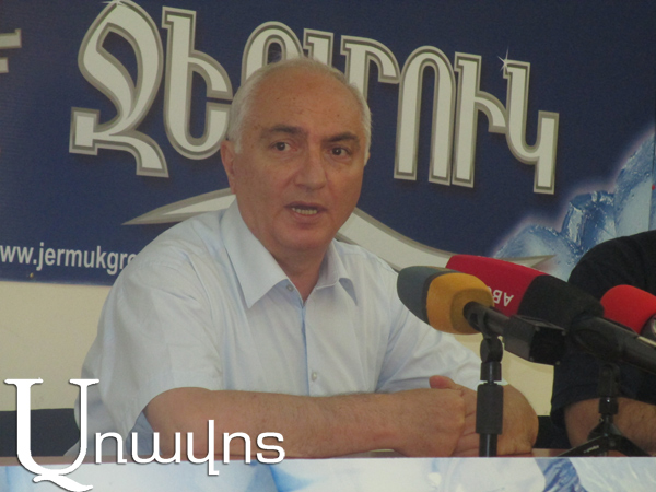 Арам Г. Саргсян предлагает членам «Елк» для «самоочищения» сдать квартиры, полученные ими «от коммунистов»