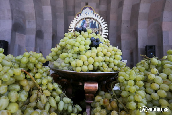 Успение Пресвятой Богородицы: сегодня — день освящения винограда