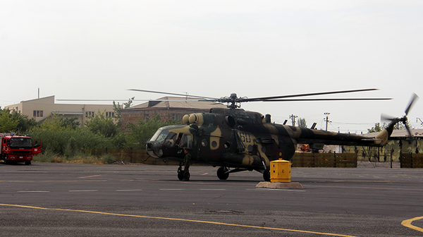 Специалисты МЧС Армении на вертолете МО совершили разведывательный полет над «Хосровским лесом»