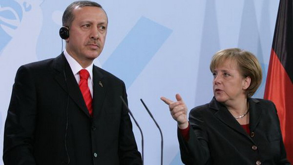 Ангела Меркель: Турция злоупотребляет своим членством в международных организациях