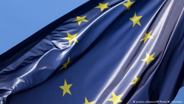 Совет ЕС продлил еще на полгода санкции в отношении 149 граждан России и украинских сепаратистов и 38 российских организаций