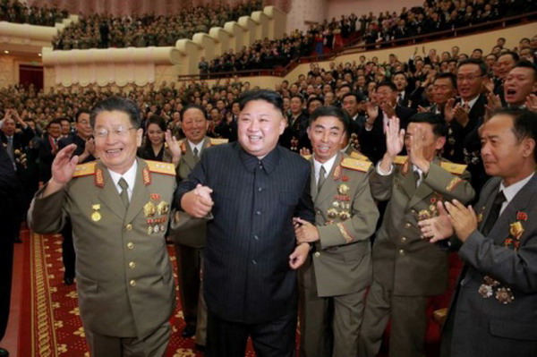 Ким Чен Ын устроил масштабный банкет по случаю создания водородной бомбы: фото