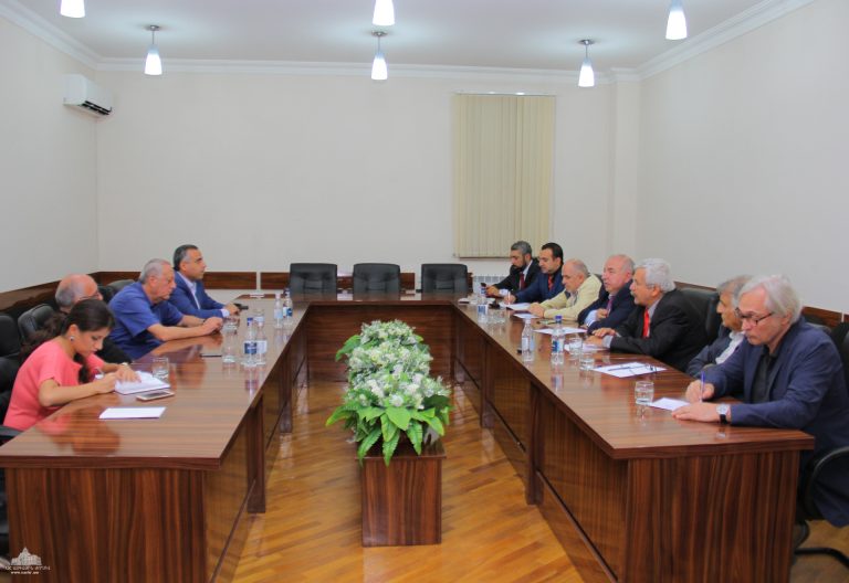 Представители фракций парламента Арцаха встретились с турецкими общественными деятелями в Степанакерте