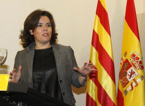 Мадрид назначил вице-премьера Испании Сораю Саенц де Сантамария временной главой женералитата Каталонии