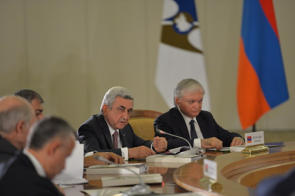 Серж Саргсян выступил с речью на заседании Высшего Евразийского экономического совета: текст