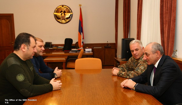 Бако Саакян принял министра обороны Армении и мэра Еревана