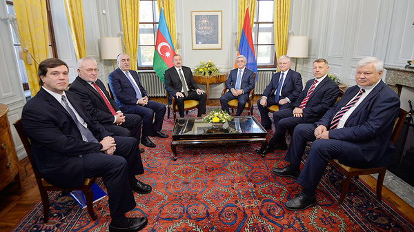В Женеве стартовали переговоры Саргсян-Алиев