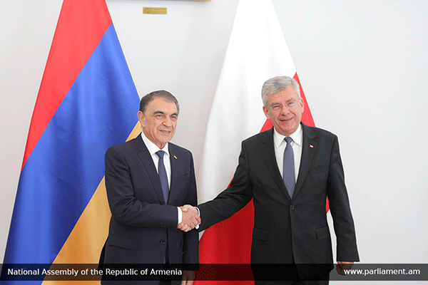 Станислав Карчевский: Польша продолжает оставаться добрым другом, являясь послом Армении в Европе