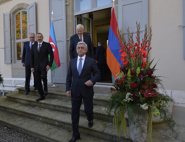 «Посмотрим, будет ли Алиев соблюдать договоренности»: Сурен Саргсян