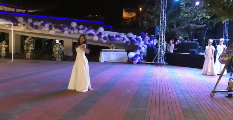 Танец невесты в исполнении супруги Левона Ароняна — Арианны Каоили: видео