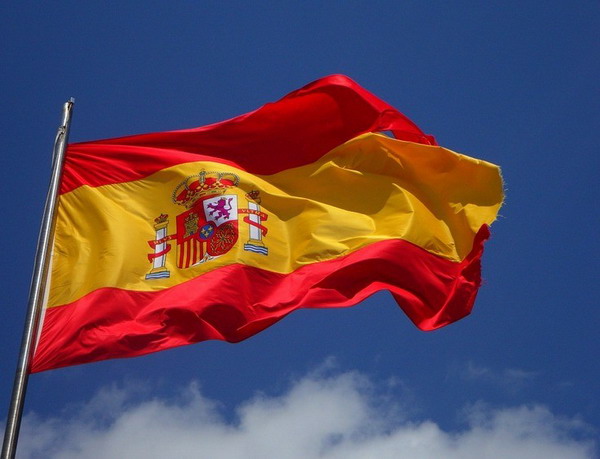 Мадрид распустил правительство и парламент Каталонии: США и ЕС солидарны с Испанией