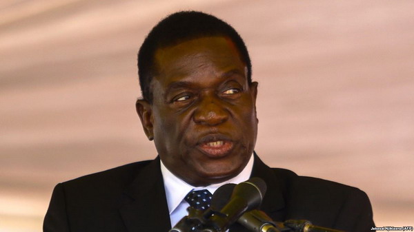 Бывший вице-президент Зимбабве Эммерсон Мнангагва станет президентом страны в пятницу