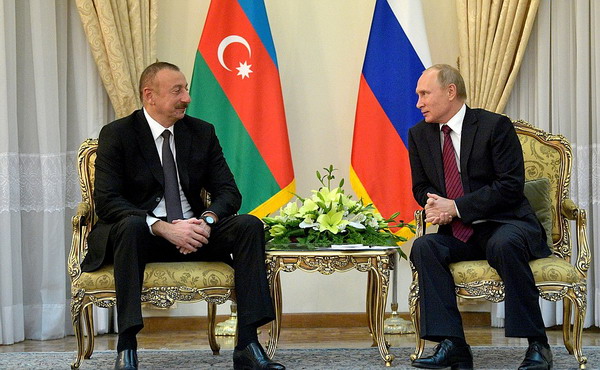 Москва и Баку — «стратегические партнеры»: Путин и Алиев встретились в Тегеране