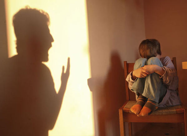 Тревожные данные в докладе о жестоком обращении с детьми