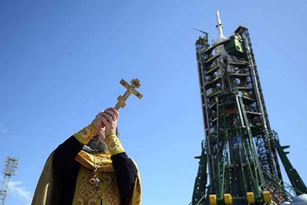 РПЦ объявила епископа виновным за провал пуска космической ракеты с 19 спутниками