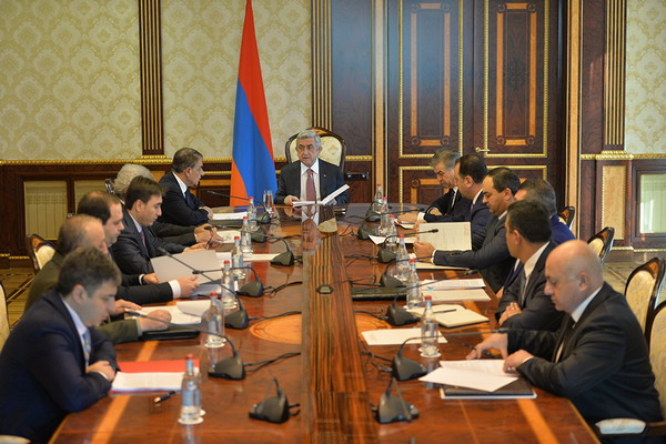 Серж Саргсян созвал заседание Совета национальной безопасности: в повестке — развитие ВПК и борьба с терроризмом
