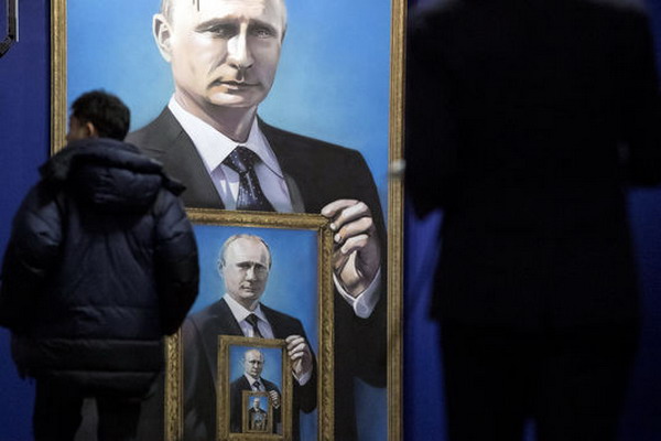 Нескончаемая кампания Владимира Путина: Le Monde