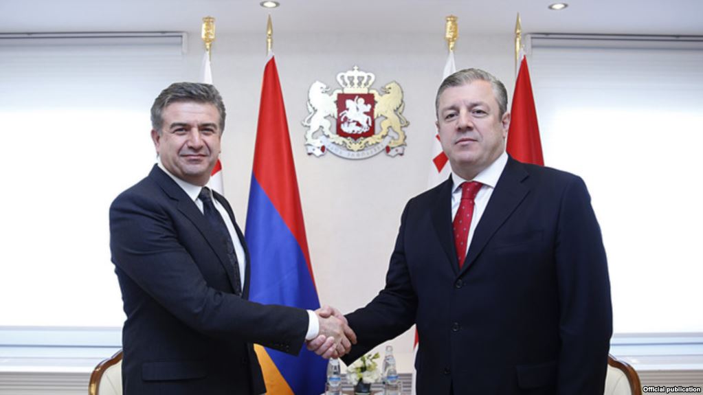 Премьер-министр Грузии отложил визит в Армению за несколько часов до его начала