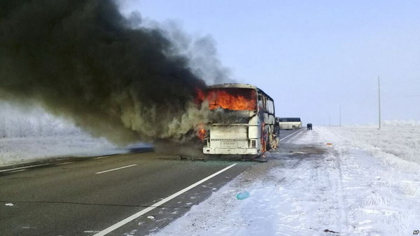 52 человека гражданина Узбекистана погибли при возгорании автобуса в Казахстане