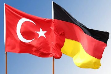 Берлин требует объяснений от Анкары из-за закрытия немецкой школы в Измире